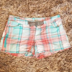Columbia outdoor shorts